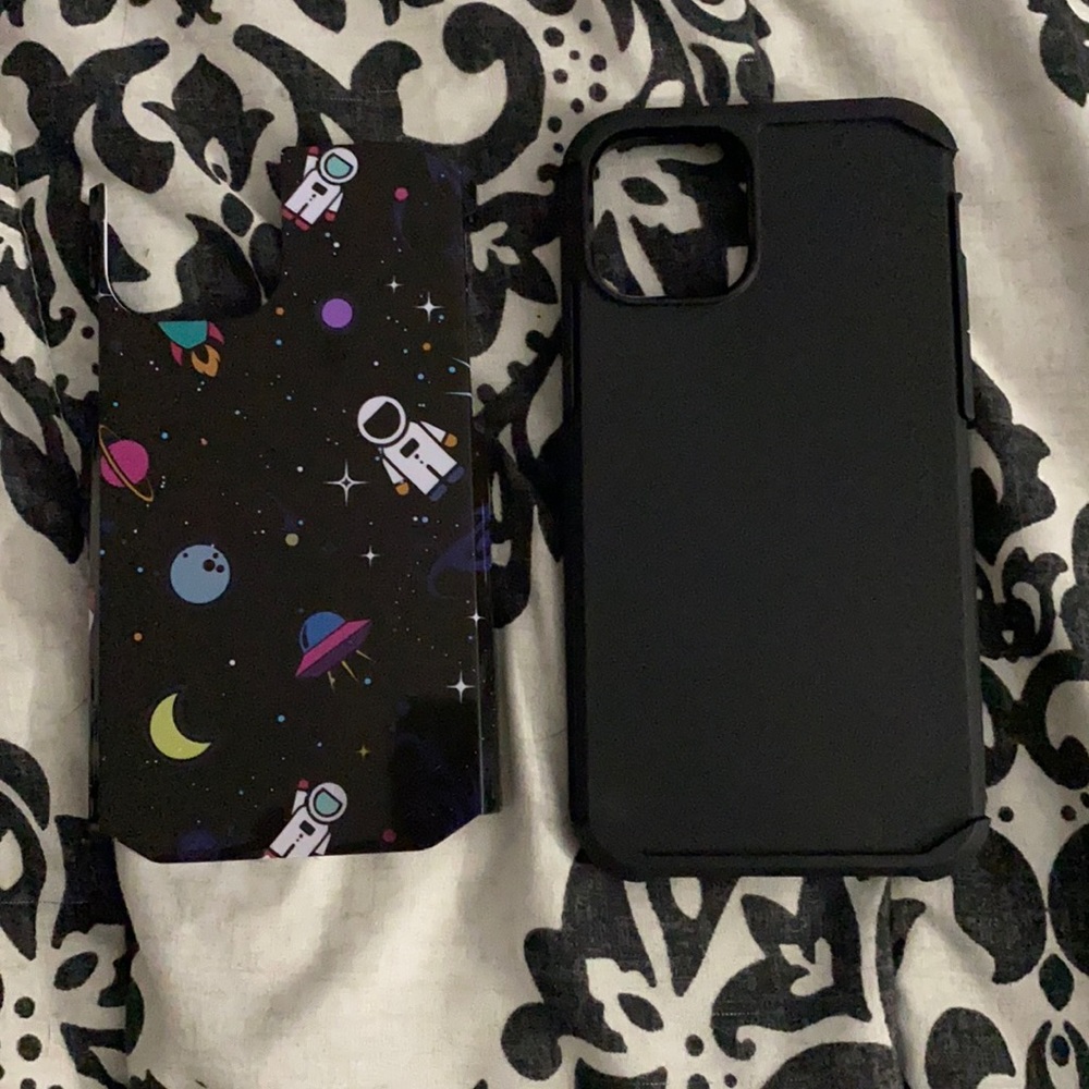 IPhone 11 Pro cellphone case
